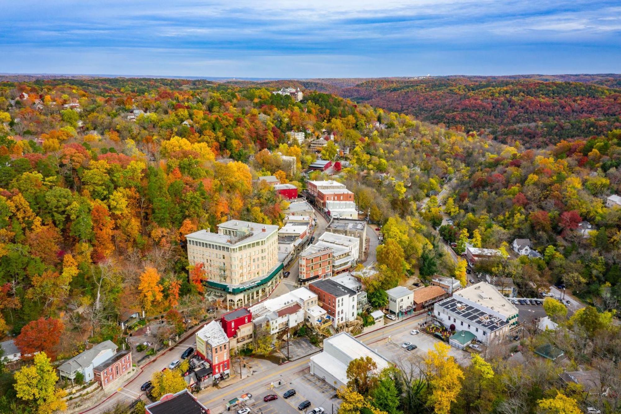 1905 Basin Park Hotel Eureka Springs Eksteriør billede